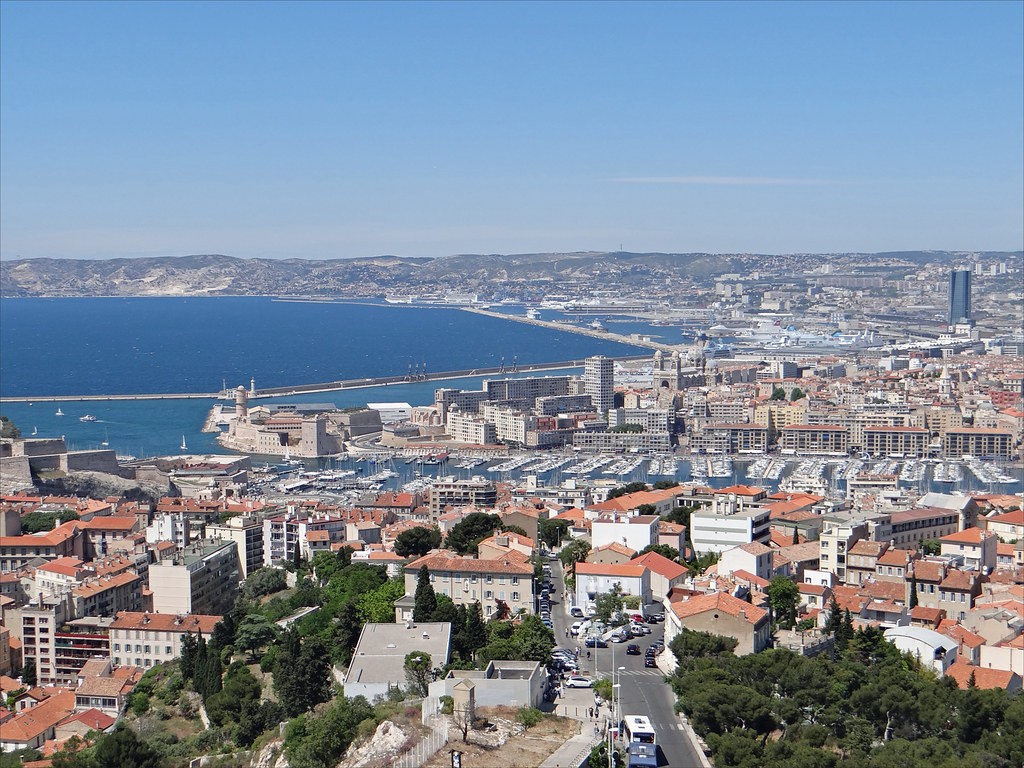 La ville de Marseille.