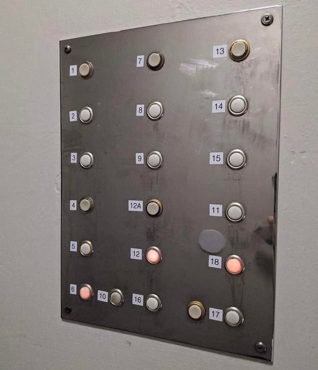 boutons ascenseur
