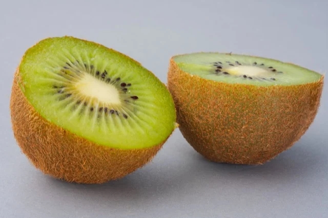 fruit kiwi renforce défense immunitaire