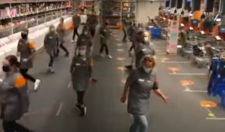 Belgique : Les employés d’un Colruyt font le buzz grâce au challenge ‘Jerusalema’