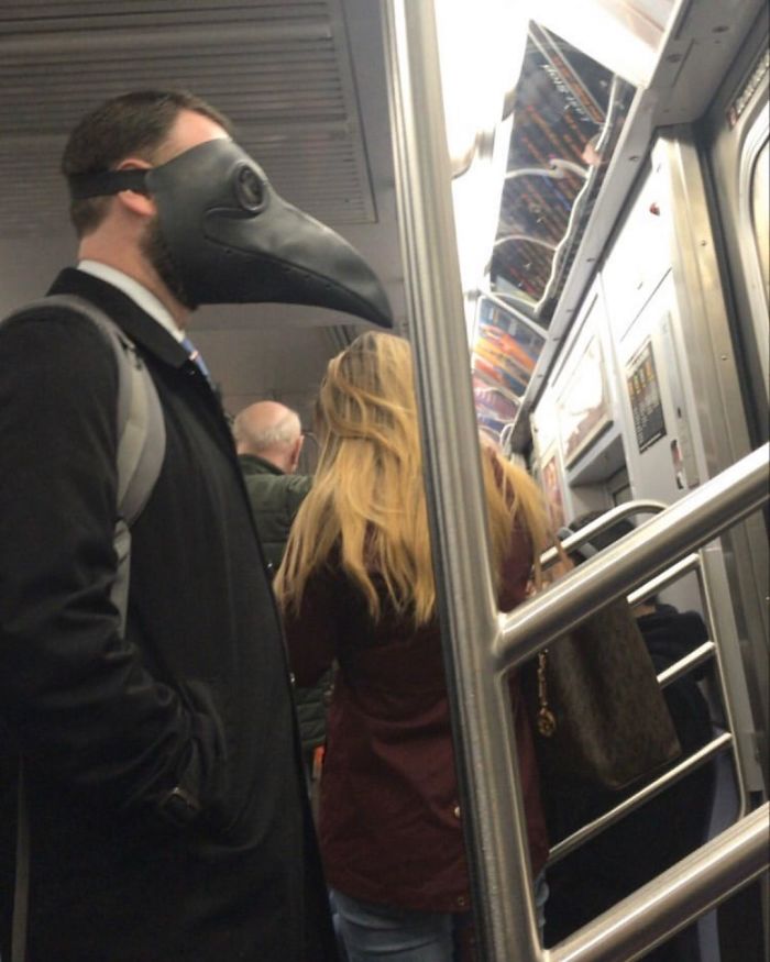 photos métro fails masque anti coronavirus