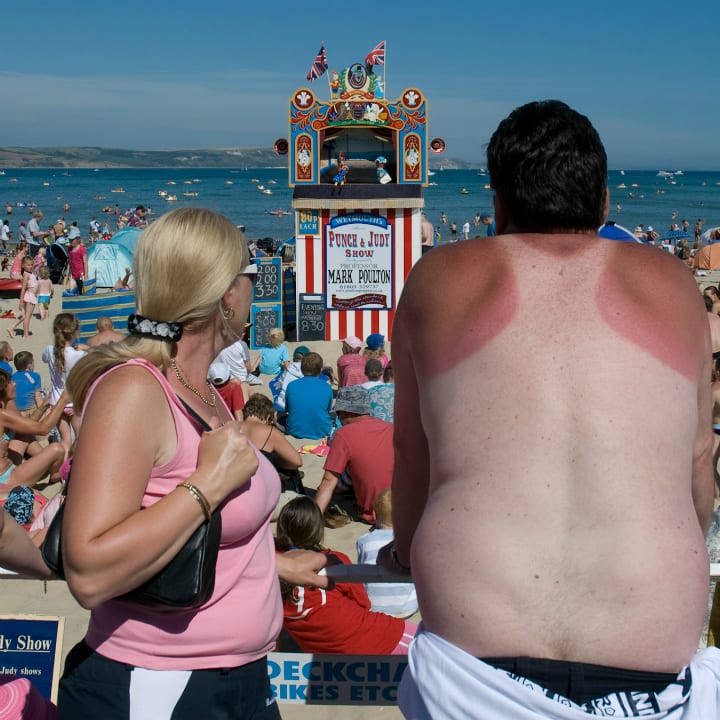 Une trace de bronzage en forme de maillot