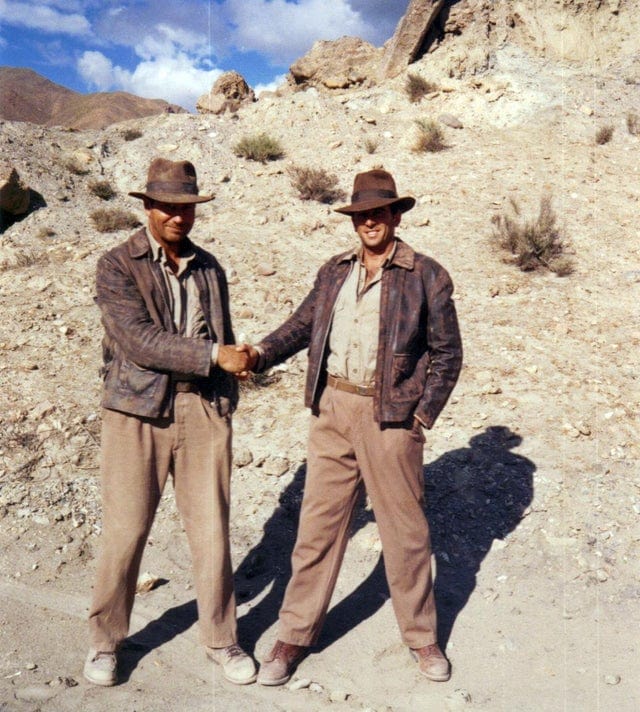 photo making of inédite Indiana Jones