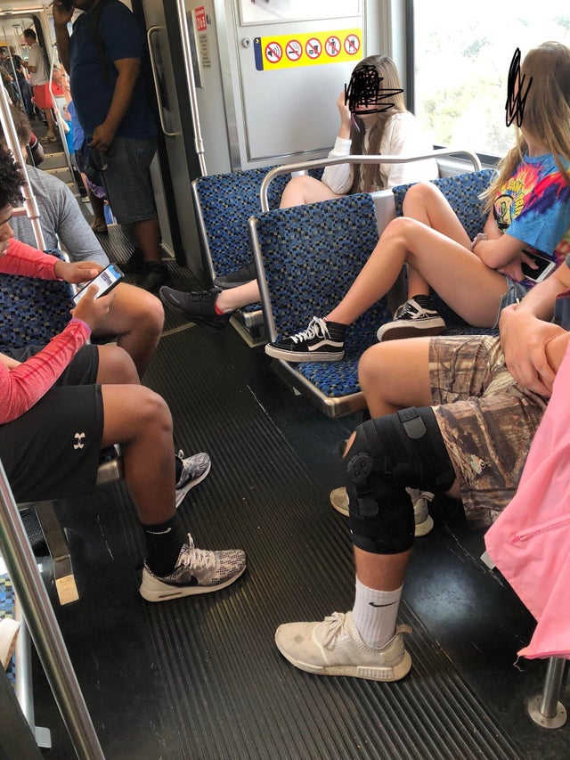 passagers bus mal élevés