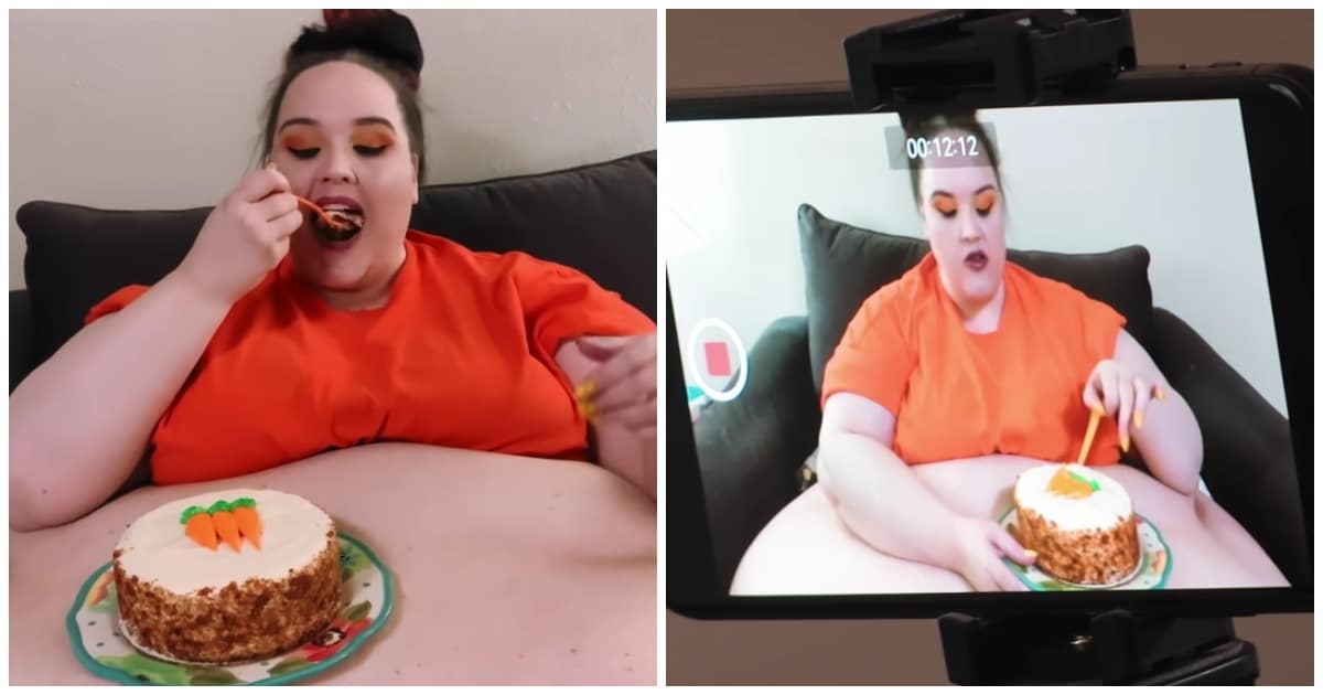 Samantha 360 Kilos Mange Face à La Caméra Pour Gagner De Largent Sur