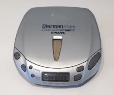 Un discman dans les années 90