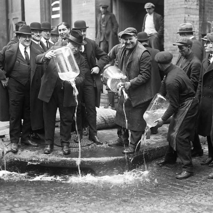 photo ancienne de la prohibition à new york