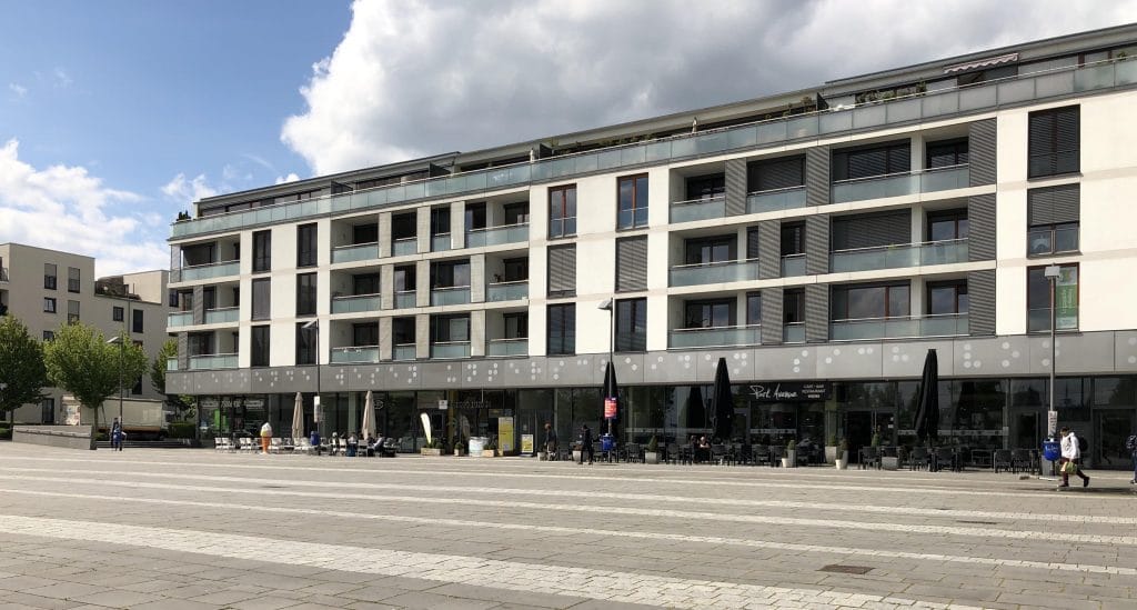 du braille sur un bâtiment