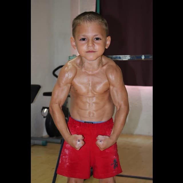 l'enfant bodybuilder