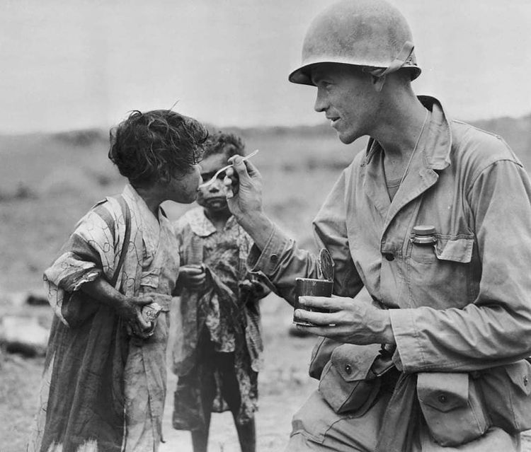 Un soldat à Okinawa