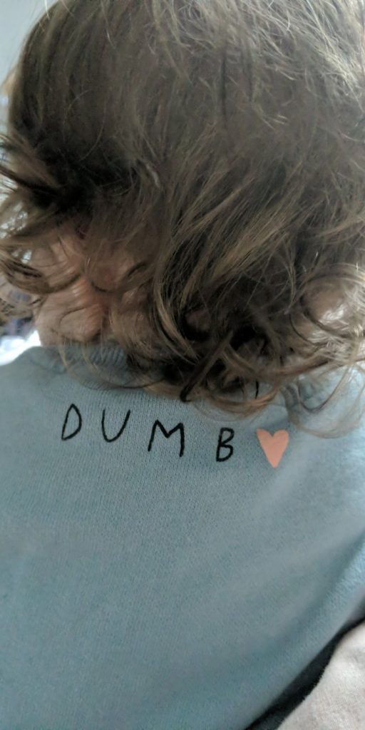 un tee-shirt pour enfant