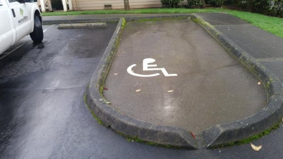 une place pour handicapés