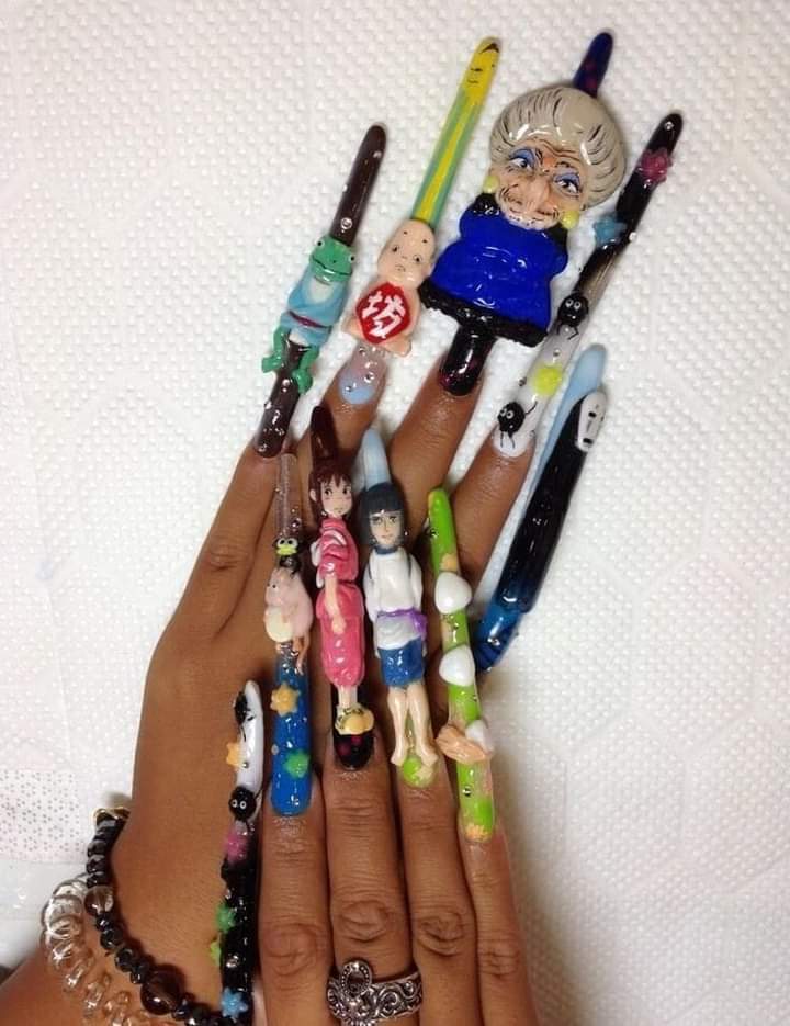 Ongles inhabituels