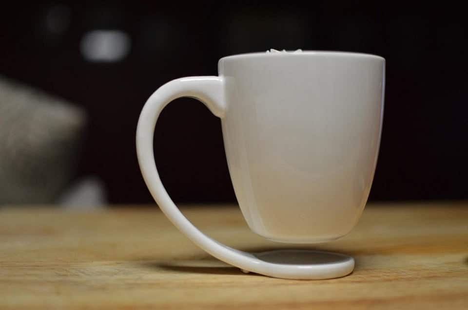 Invention de la tasse flottante