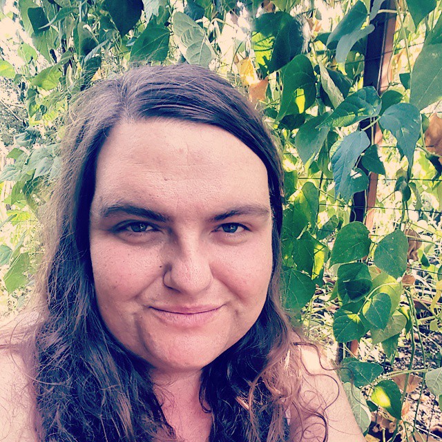 Rose Geil sans poils au visage
