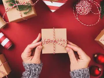 jouet - cadeau - Noël - célibataire - femmes en difficulté