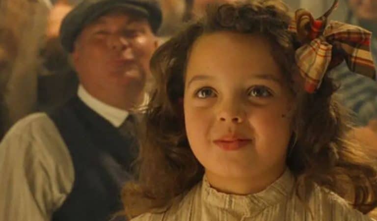 Titanic : voici ce qu’est devenue Cora, la petite fille qui danse avec Leonardo DiCaprio