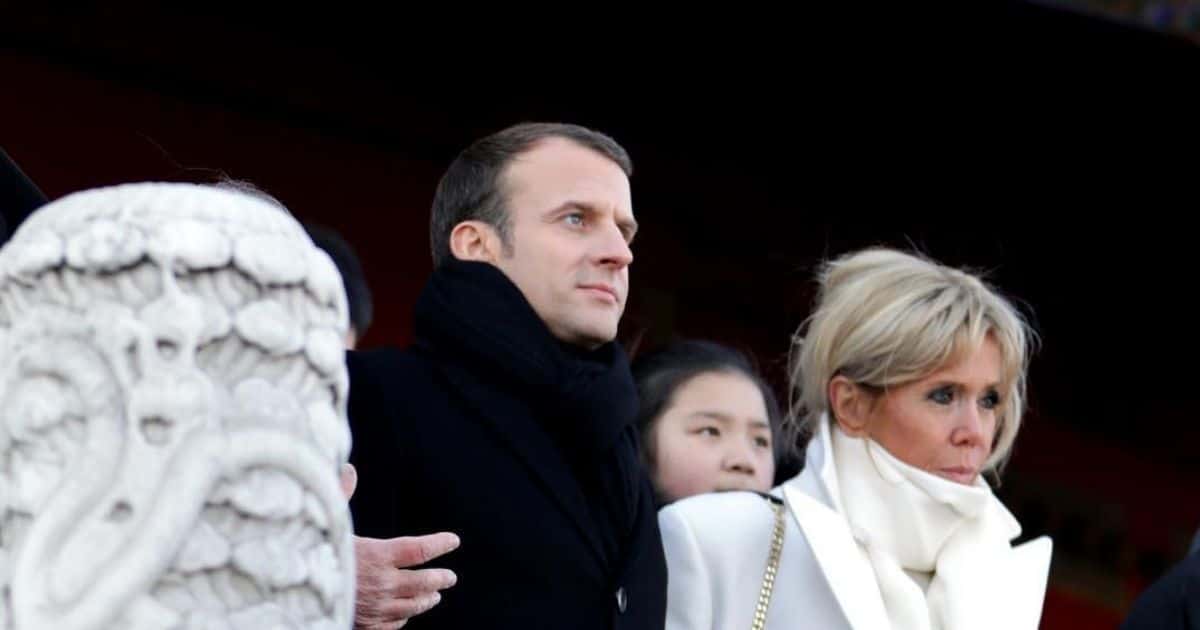 Emmanuel-et-Brigitte-Macron