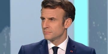 Emmanuel Macron - Covid-19 - port de masque