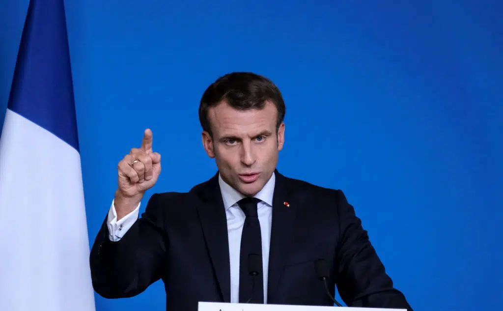 Emmanuel Macron met fin à l’espoir de ses rivaux de pouvoir débattre avec lui