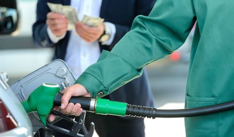 Une remise carburant de 15 centimes par litre : où, quand et comment va-t-elle s’appliquer ?