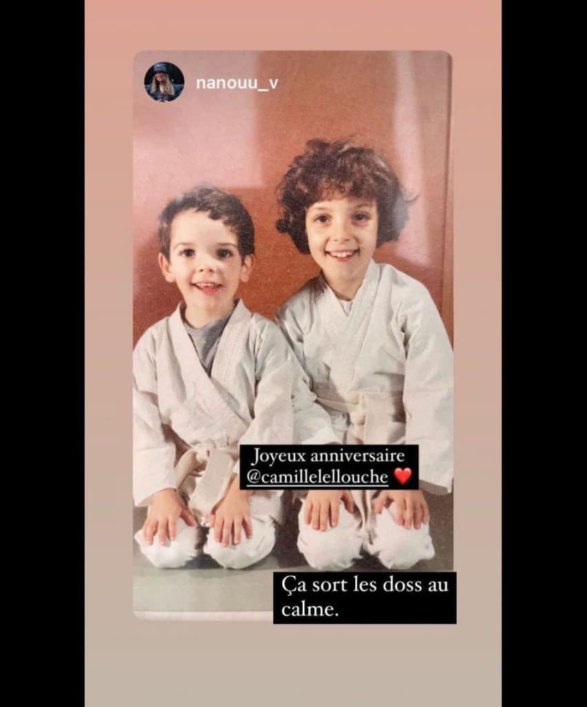 Frère et sœur en tenue de judoka