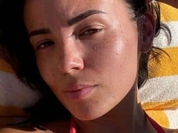 Agathe Auproux en décolleté sur Instagram, les internautes aux anges