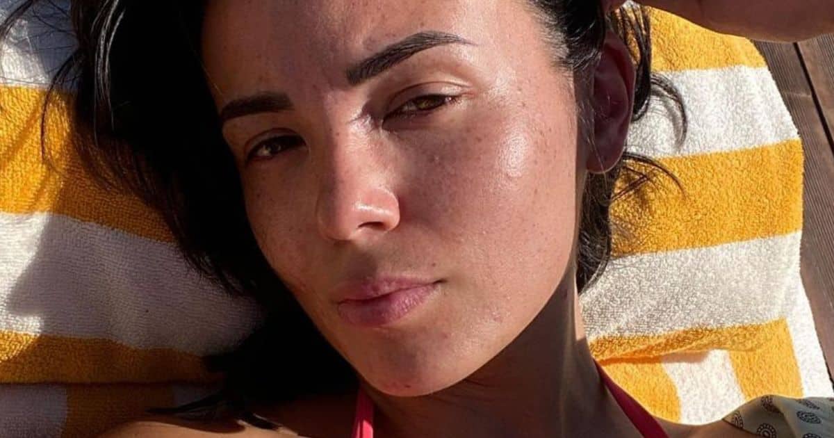 Agathe Auproux en décolleté sur Instagram, les internautes aux anges