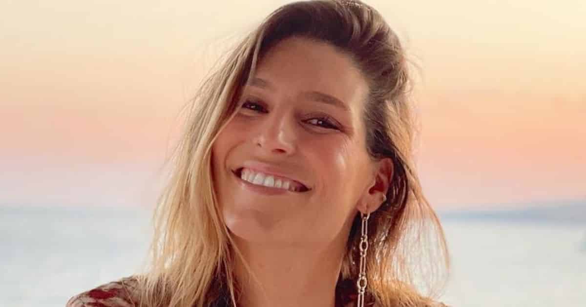 Laury Thilleman sublime en bikini : divorcée, elle s’éclate en charmante compagnie