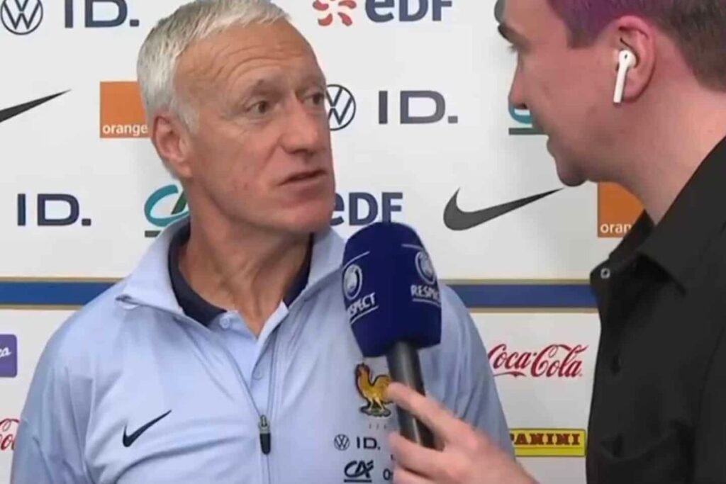 Didier Deschamps se moque de la coupe de cheveux "ridicule" d'un